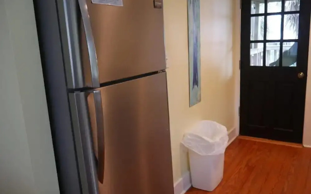 Plum Crazy Down - 3 Br Townhouse