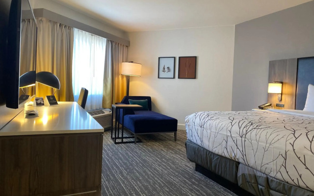Best Western Premier Denver East
