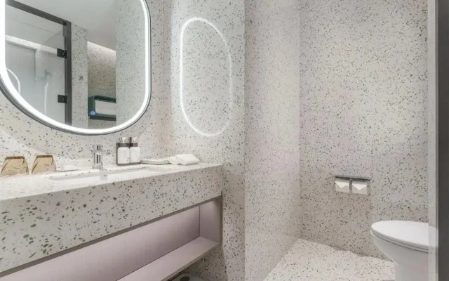 Even Hotel Zhongshan City Center by IHG