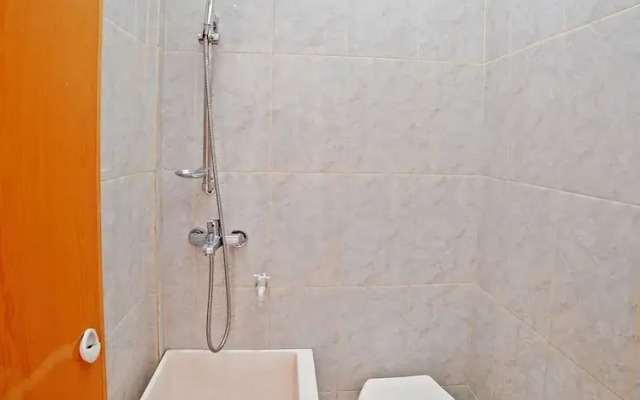 OYO 90618 Hanania House Syariah