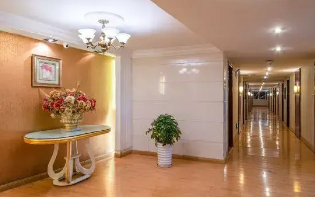 Jiaxin Mingzhu Hotel (Kunming Expo Garden Branch)