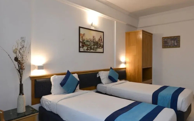 Hotel Mint Salisbury Park
