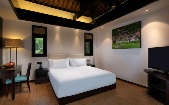 Banyan Tree Tengchong