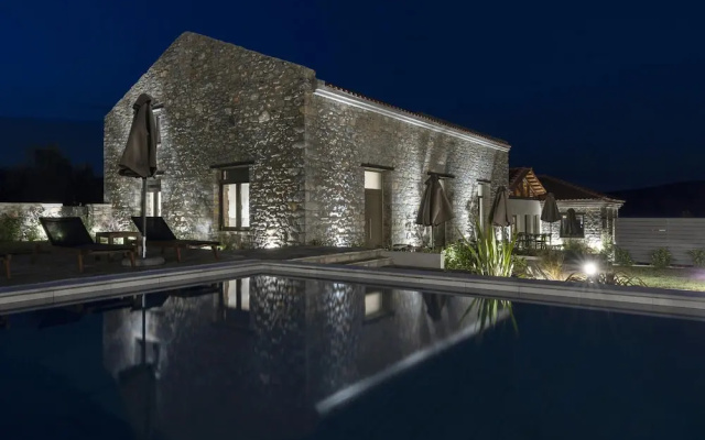 Lichnos Luxury Maisonette 3