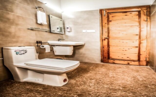 La Riqueza Hotels Raunsali