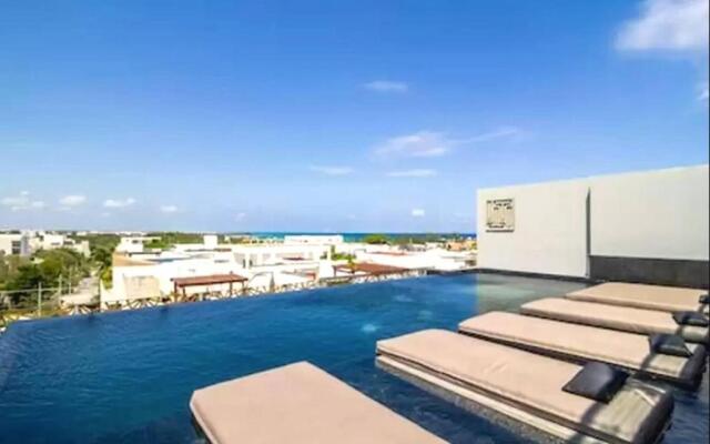 It Residence, Top Location, Luxury 2 Br, Two Roof Pools Beach Club Included