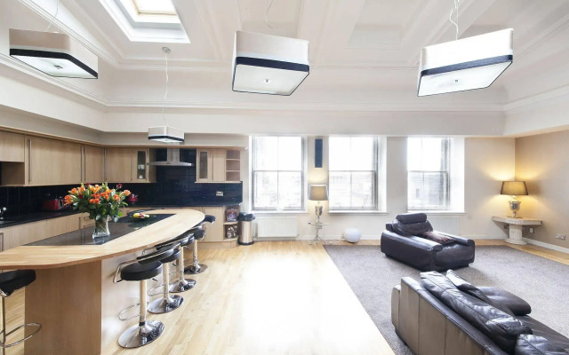 Burnets Apartments