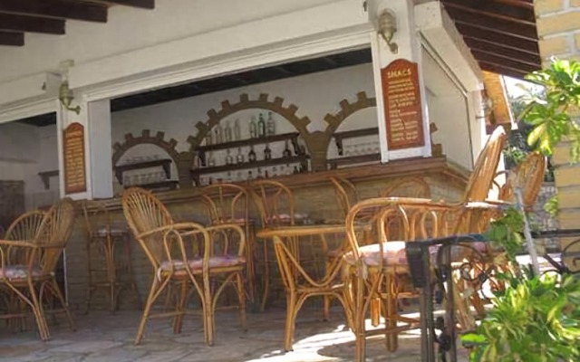 Nikiforos Apartments