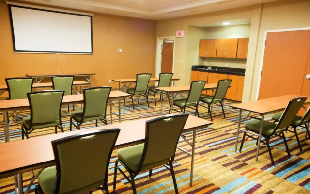 Fairfield Inn and Suites Bartlesville