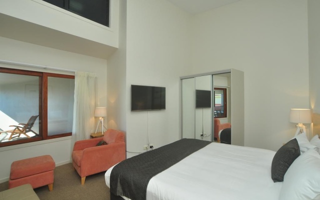Lennox Holiday Apartments – Guest Rooms – Lennox Head