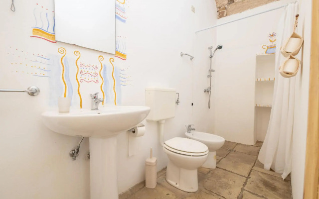 Camera Luce In Racale