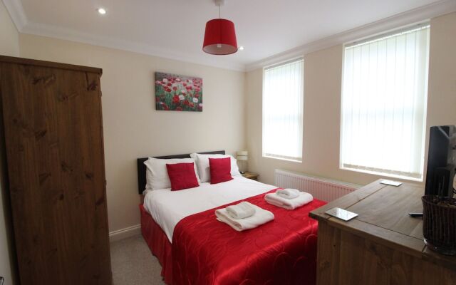Westcliff House - 4 Bedrooms