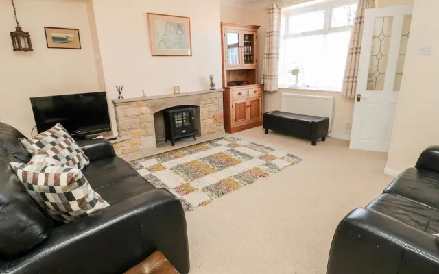Lyndhurst Cottage