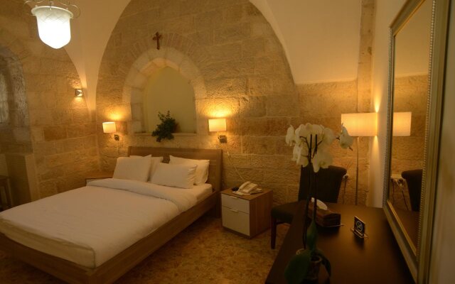St. George’s Cathedral Pilgrim Guesthouse – Jerusalem