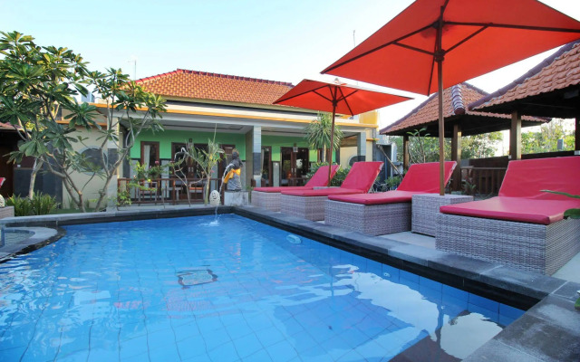 Airy Nusa Lembongan Mushroom Bay Bali