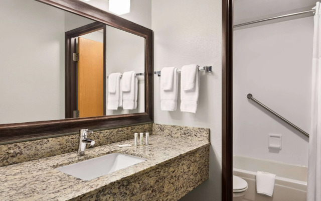AmericInn by Wyndham Bemidji