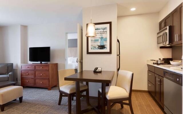 Homewood Suites by Hilton Burlington