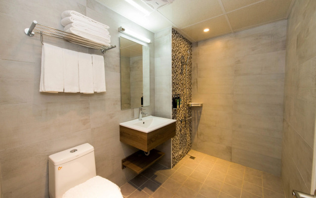 Traveller Inn Mido Hotel