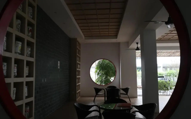 Zen66 @ Roxy Serviced Apartment
