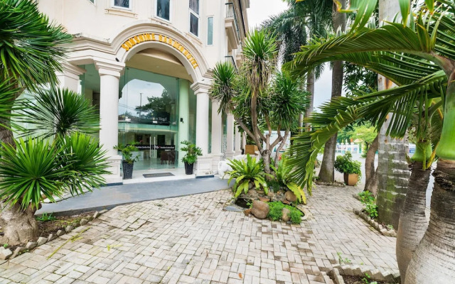 Collection O Sunshine Garden Hotel - Near SECC