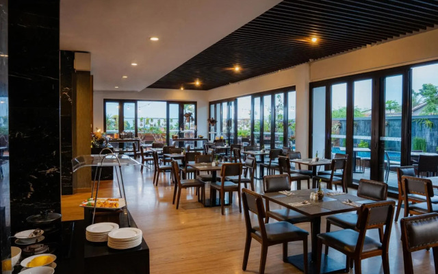 Hotel Santika Sukabumi