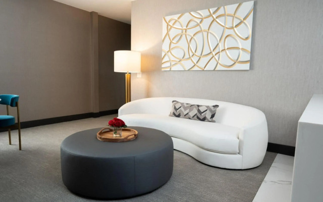 SpringHill Suites by Marriott Chicago Chinatown