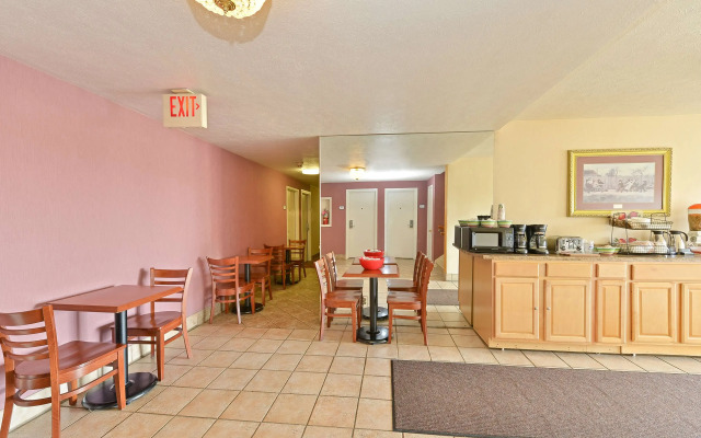 Americas Best Value Inn Austinburg