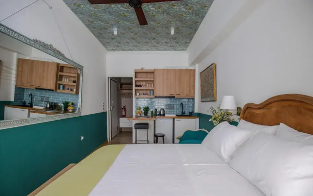Rastoni Athens Suites nearAcropolis at Tsatsou Street