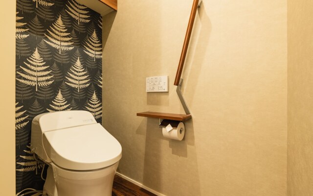 Grand Base Shianbashi