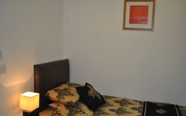 The Fair Green Hotel