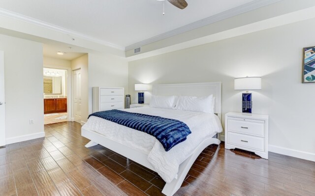 Yacht Harbor 272 by Vtrips