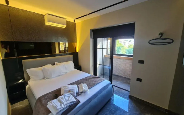 La Mirage Apartment 01