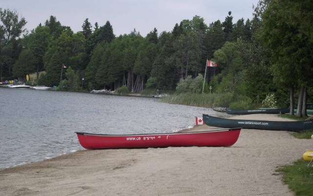 Cedars of Lake Eugenia - Cottage Resort