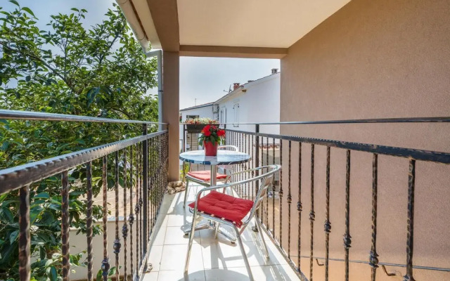 Nice Home in Kastelir With Wifi and 3 Bedrooms