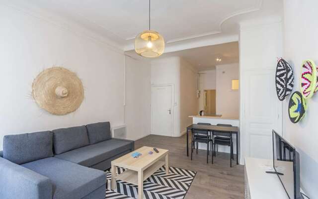 Superb bright and spacious apt in Marseille