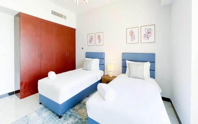 Lovely 3BR Unit w Beach View JBR