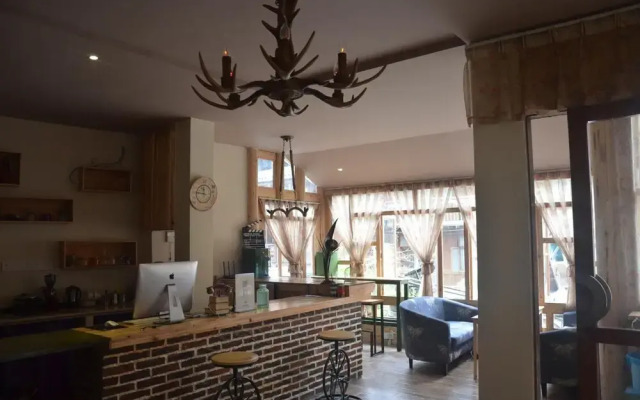 Zhaoxing Ruyuan Family Inn