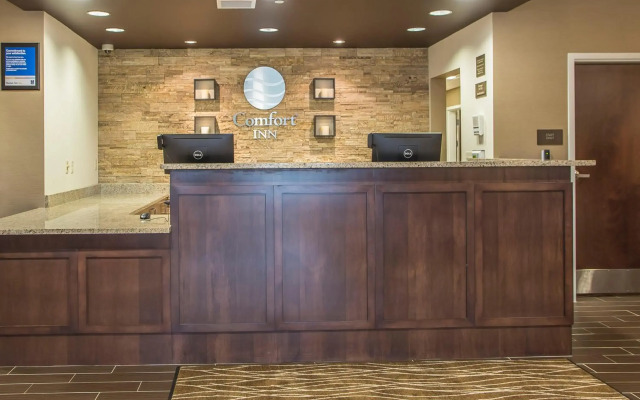 Comfort Inn PA Turnpike - 1-81