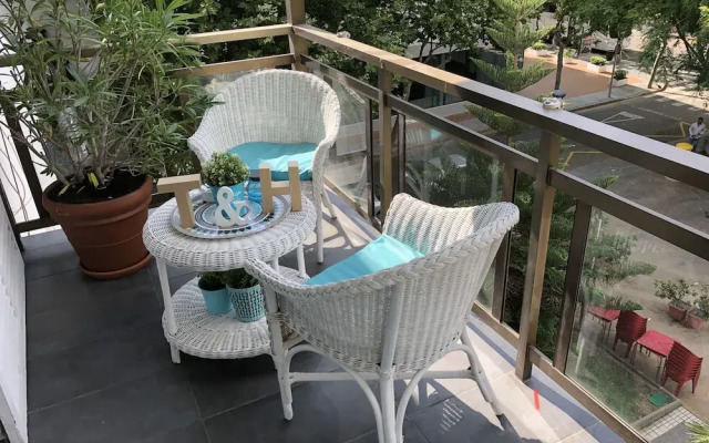 T&H Aragon Family Apartment