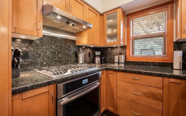 Montebello 4753 by Outpost Whistler