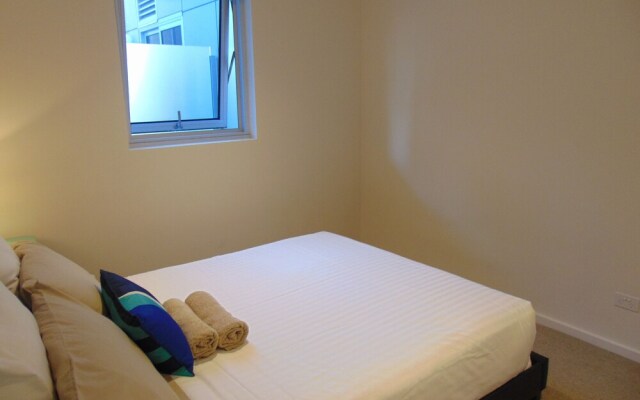 Ther-Rich Stunning CBD Apartments