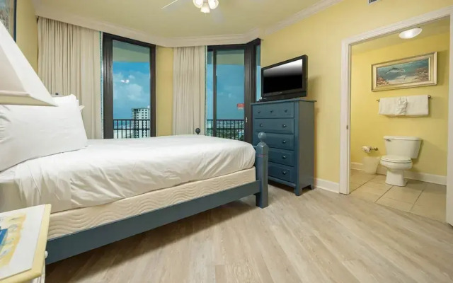 Phoenix Ix 801 3 Bedroom Condo