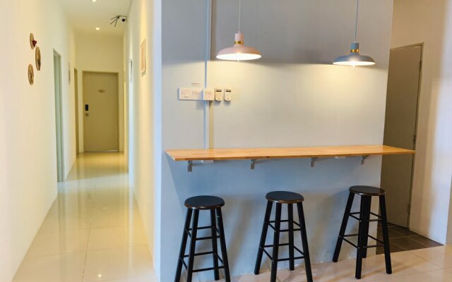 Taragon Residence Private Bedroom Suite by AirPlan