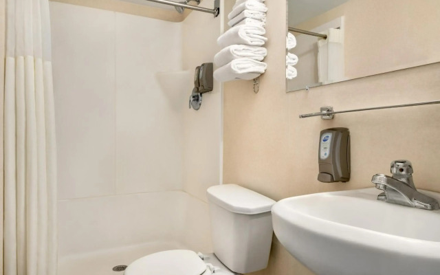 Plim Plaza Hotel