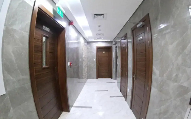 Karama Star Residence (Home Stay)