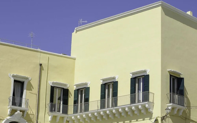 Palazzo De Tomasi B&B