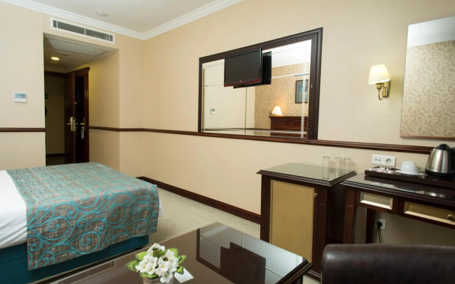 Topkapi Inter Istanbul Hotel