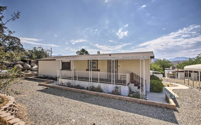 Family-friendly Home ~ 1 Mi to Kern River!