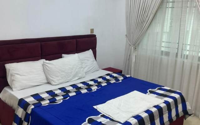 Serviced apartment