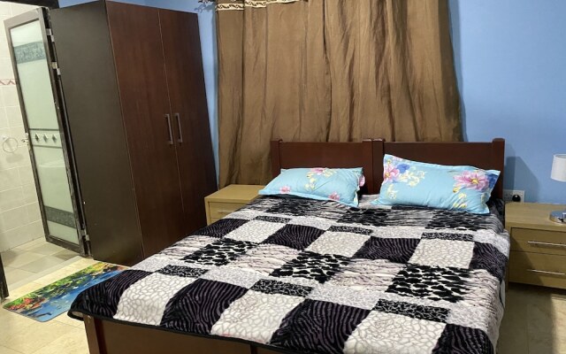Oyibi New Furnished House - Charming 3 Bedroom